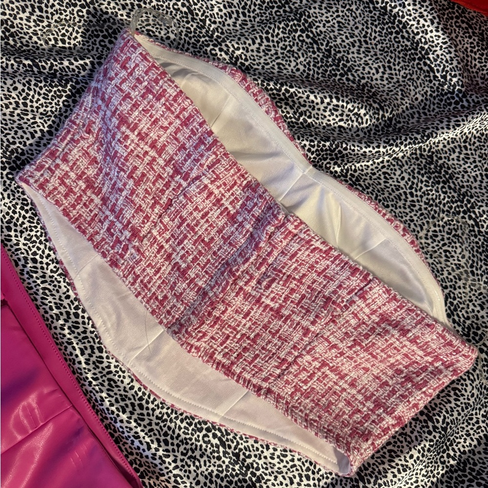Fashion Nova Pink and White Tweed Bustier - Picture 5 of 8